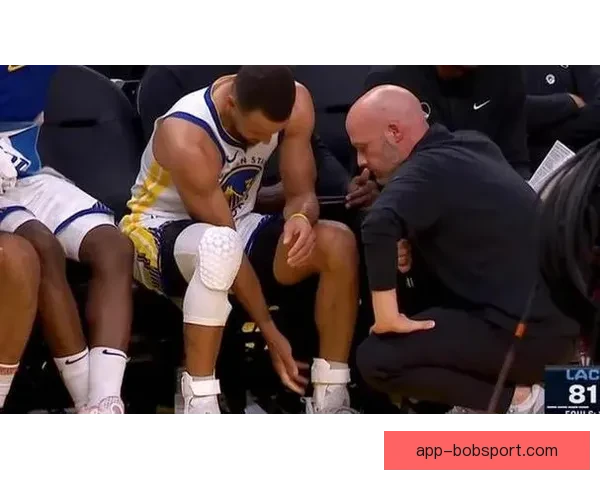 库里谈膝盖伤势可能伴随职业生涯称这将成为常态